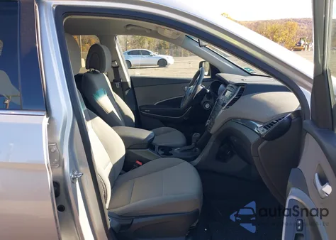 2016 Hyundai Santa Fe Sport 2.4L из США, поврежденный, VIN 5XYZT3LB7GG330445